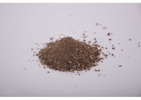 Pieprz czarny średnio mielony