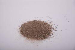 Pieprz czarny drobno mielony